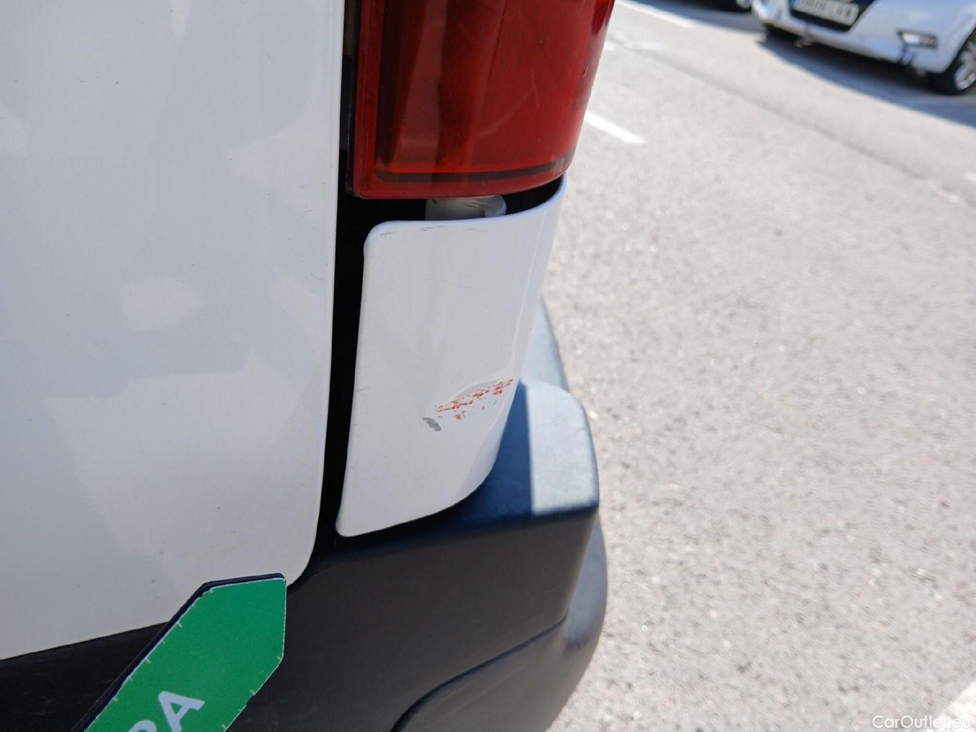  Citroen  Berlingo CITROEN  / 2018 / 3P / furgón derivado de turismo Talla M BlueHDi 100 CONTROL #18