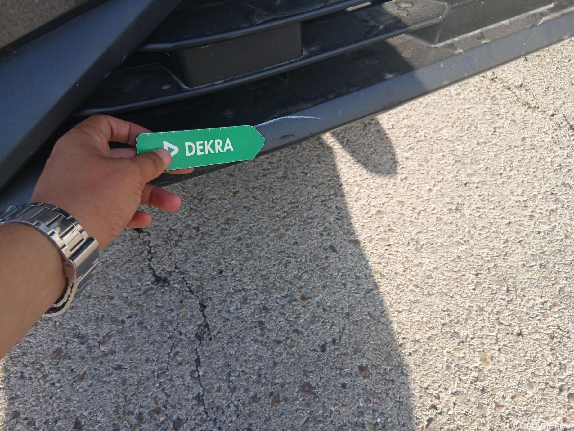  Nissan  Juke NISSAN  / 2019 / 5P / crossover DIG-T 84 kW (114 CV) DCT 7 V N-Connecta (AC2) #4