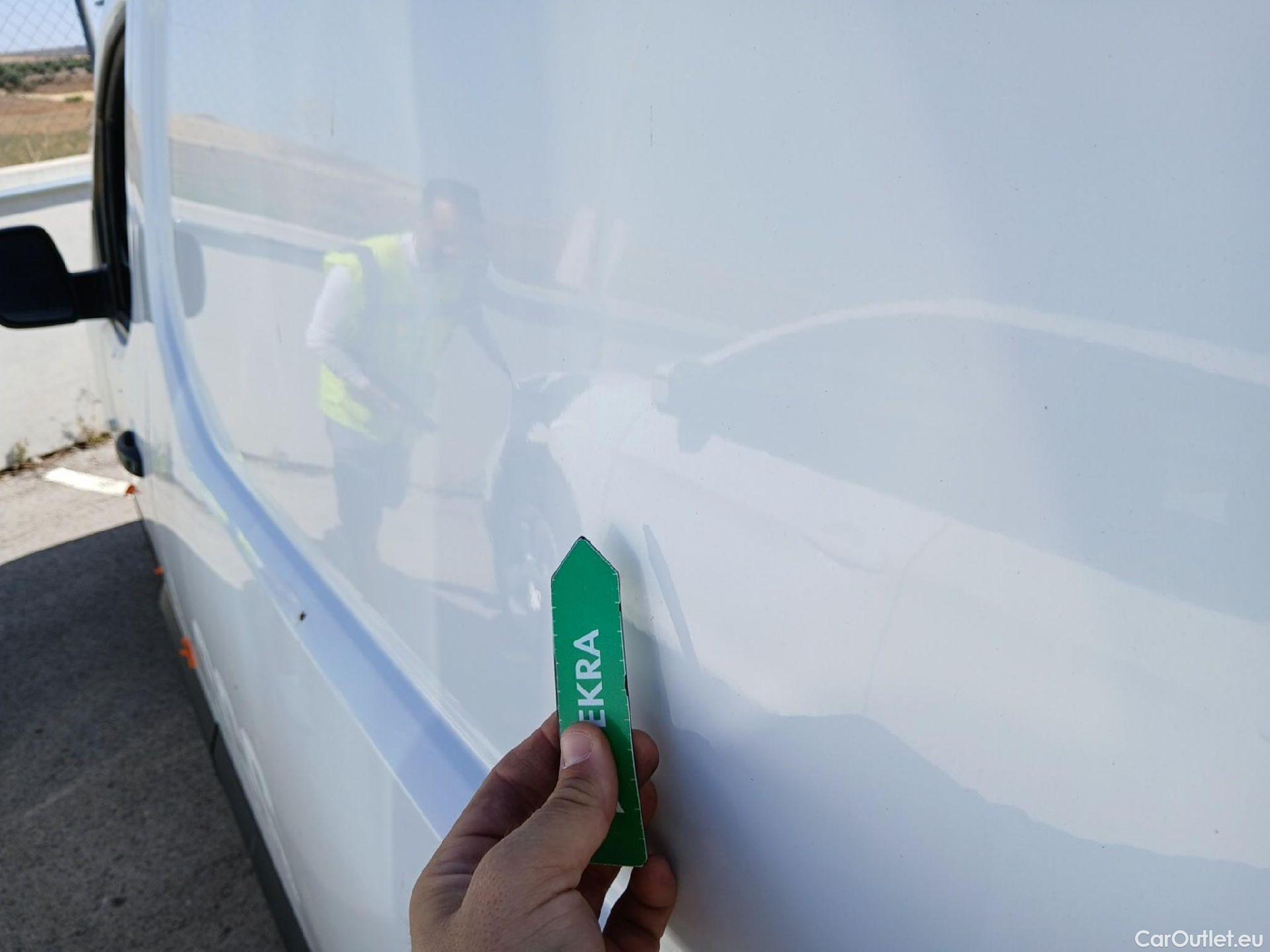  Citroen  Berlingo CITROEN  / 2018 / 3P / furgón derivado de turismo Talla M BlueHDi 100 CONTROL #17
