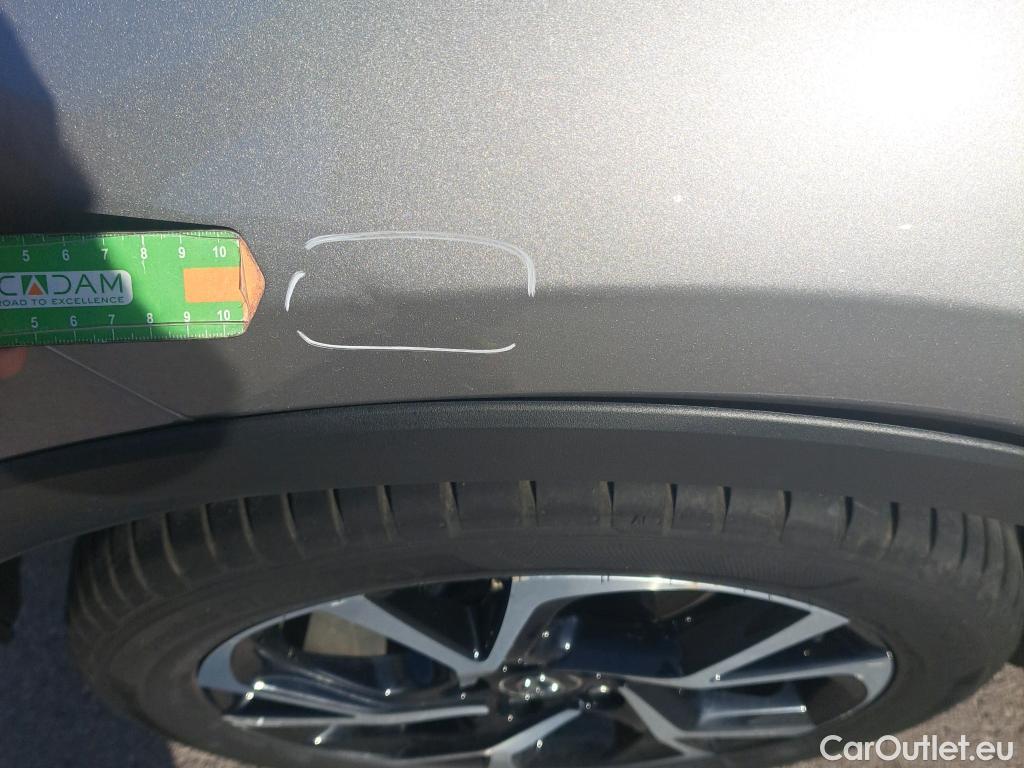  Toyota  C-HR TOYOTA  / 2016 / 5P / todoterreno 1.8 125H Advance (CX) #25