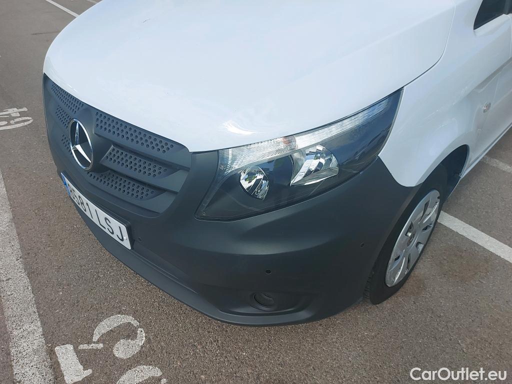  Mercedes  Vito MERCEDES-BENZ  / 2014 / 4P / furgón 110CDI TD 75kW furgón Pro larga #3