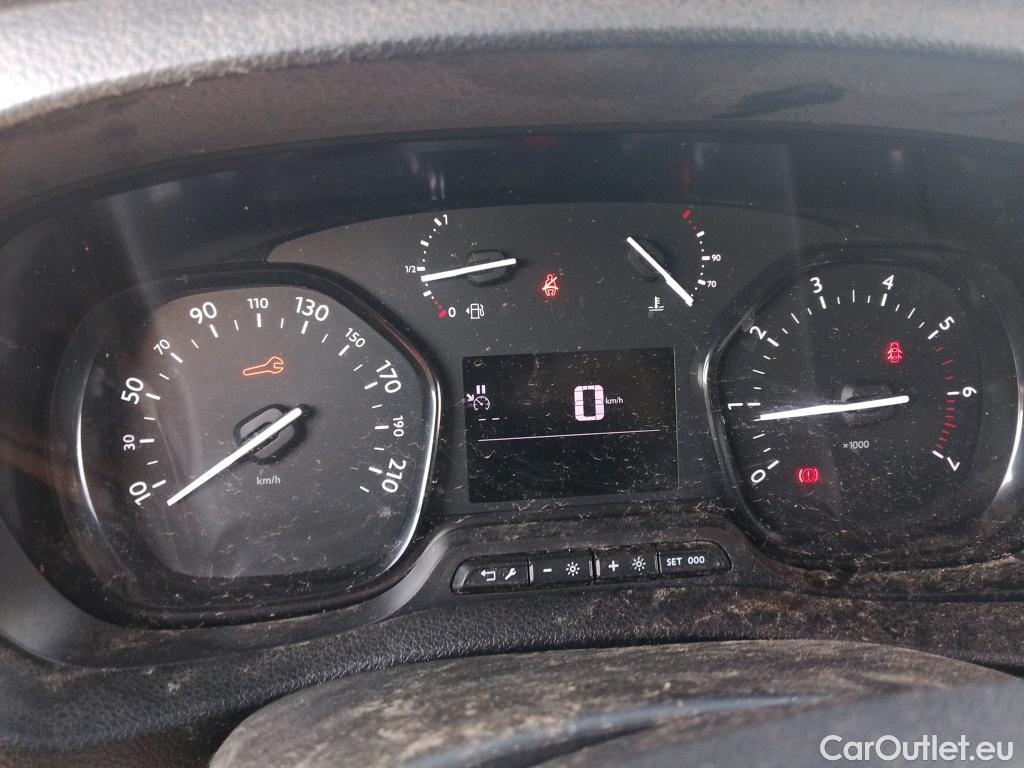  Opel  Vivaro OPEL  / 2019 / 4P / furgón 1.5 Diésel 74kW (100CV) M Std Express (AC) #36