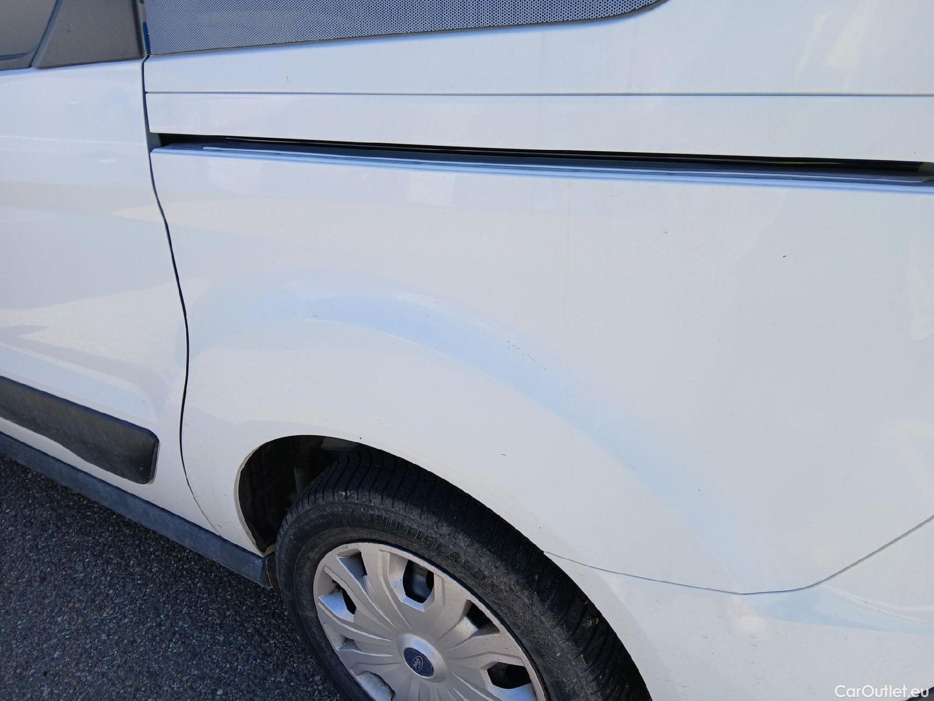  Ford  Transit Connect FORD  / 2013 / 5P / combi Kombi 1.5 TDCi 74kW Trend 230 L2 (M1) #10