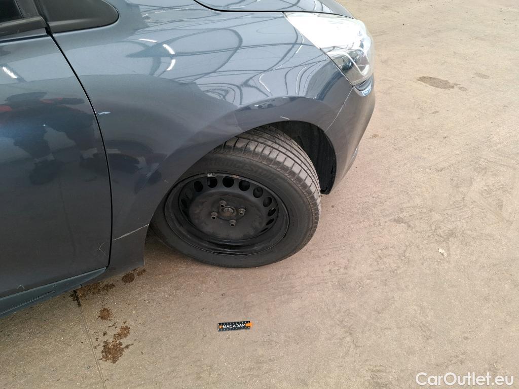  Renault  Clio  IV Air MediaNav 1.5 dCi 90CV BVM5 E6 #70