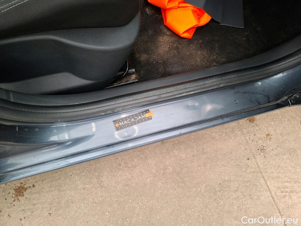  Renault  Clio  IV Air MediaNav 1.5 dCi 90CV BVM5 E6 #26