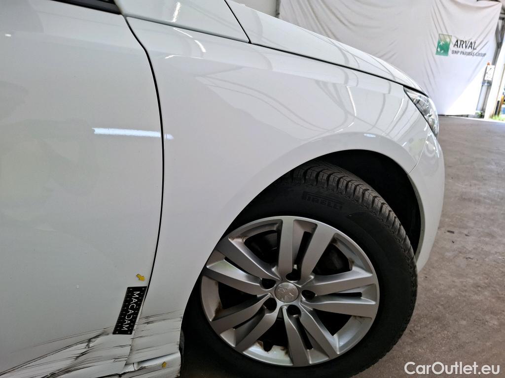  Peugeot  308  / 2017 / 5P / Berline BlueHDi 130 EAT6 S&S ACTIVE BUSINESS / TRANSFO VP/VF #9
