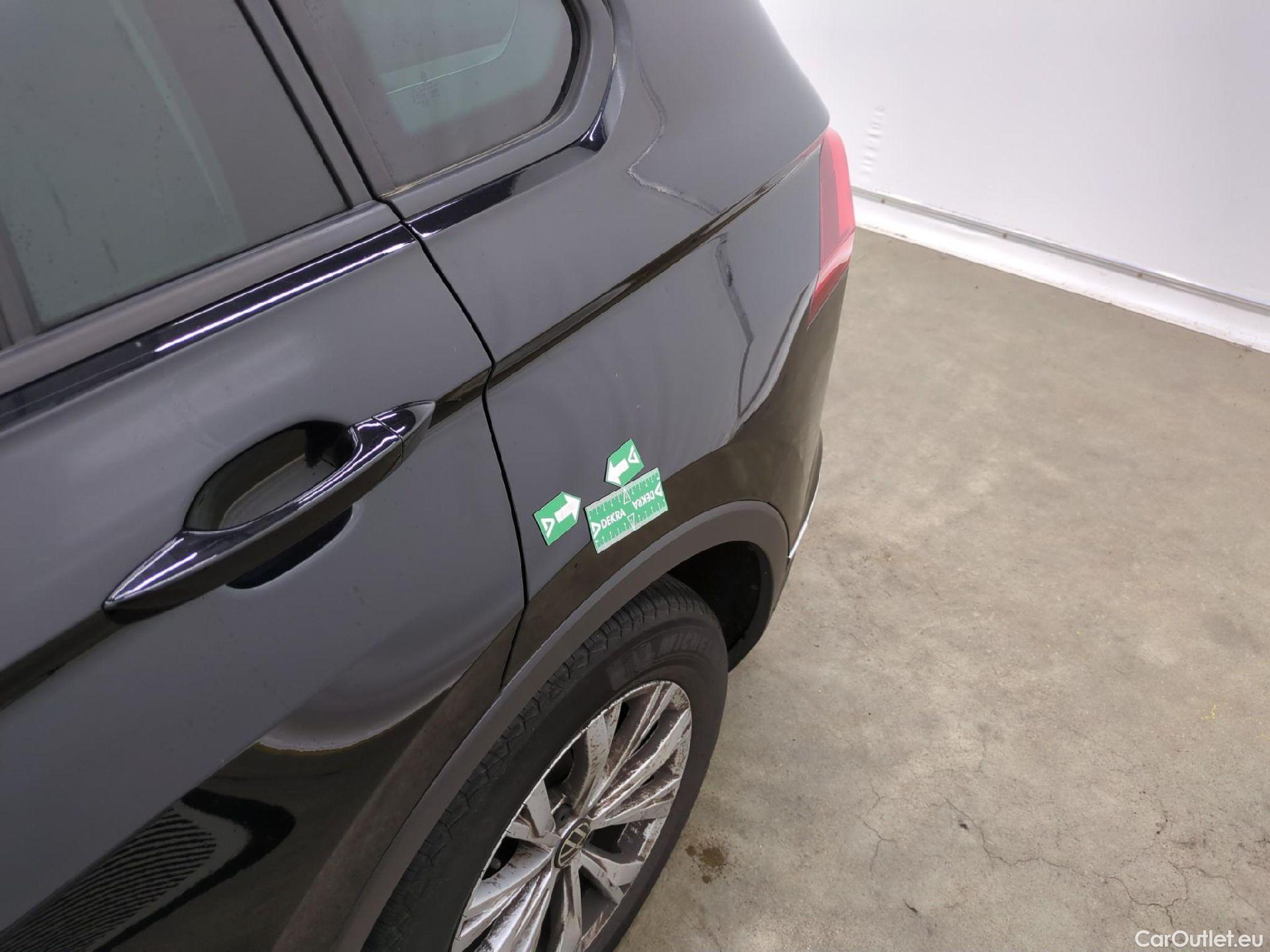  Volkswagen  Tiguan VOLKSWAGEN  / 2020 / 5P / SUV 2.0 TDI 150 DSG7 Life Business #34