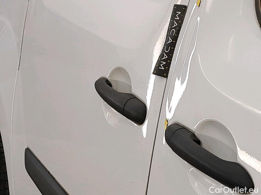  Renault  Kangoo  Express Extra (Série Spéciale) 1.5 dCi 75CV BVM5 E6 #19
