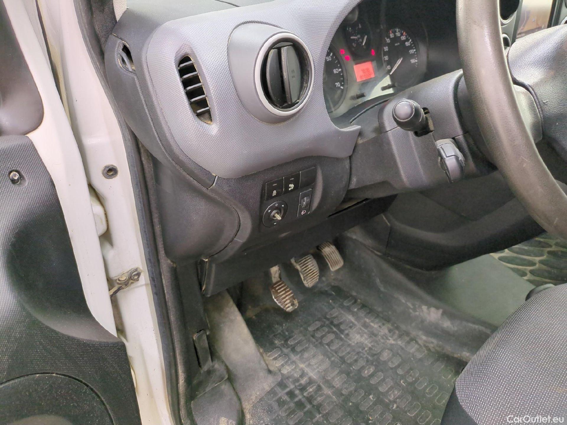  Peugeot  Partner  L1 Premium Pack 1.6 HDi 100CV BVM5 E6 #3