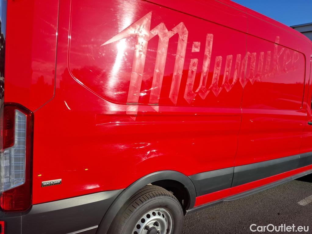  Ford  Transit FORD  / 2019 / 4P / Fourgon tôlé 2.0 ECOB 130PS 350 L3H2 FWD AMBIENTE #4