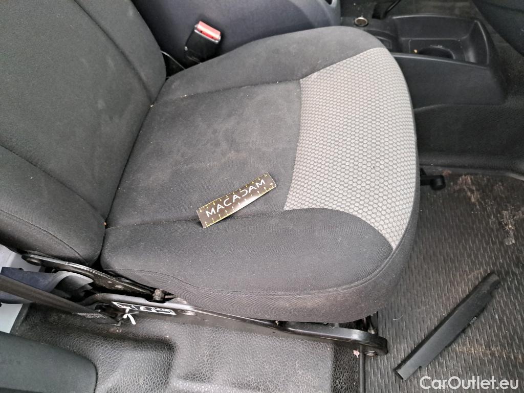  Renault  Kangoo  Express Extra (Série Spéciale) 1.5 dCi 75CV BVM5 E6 #50