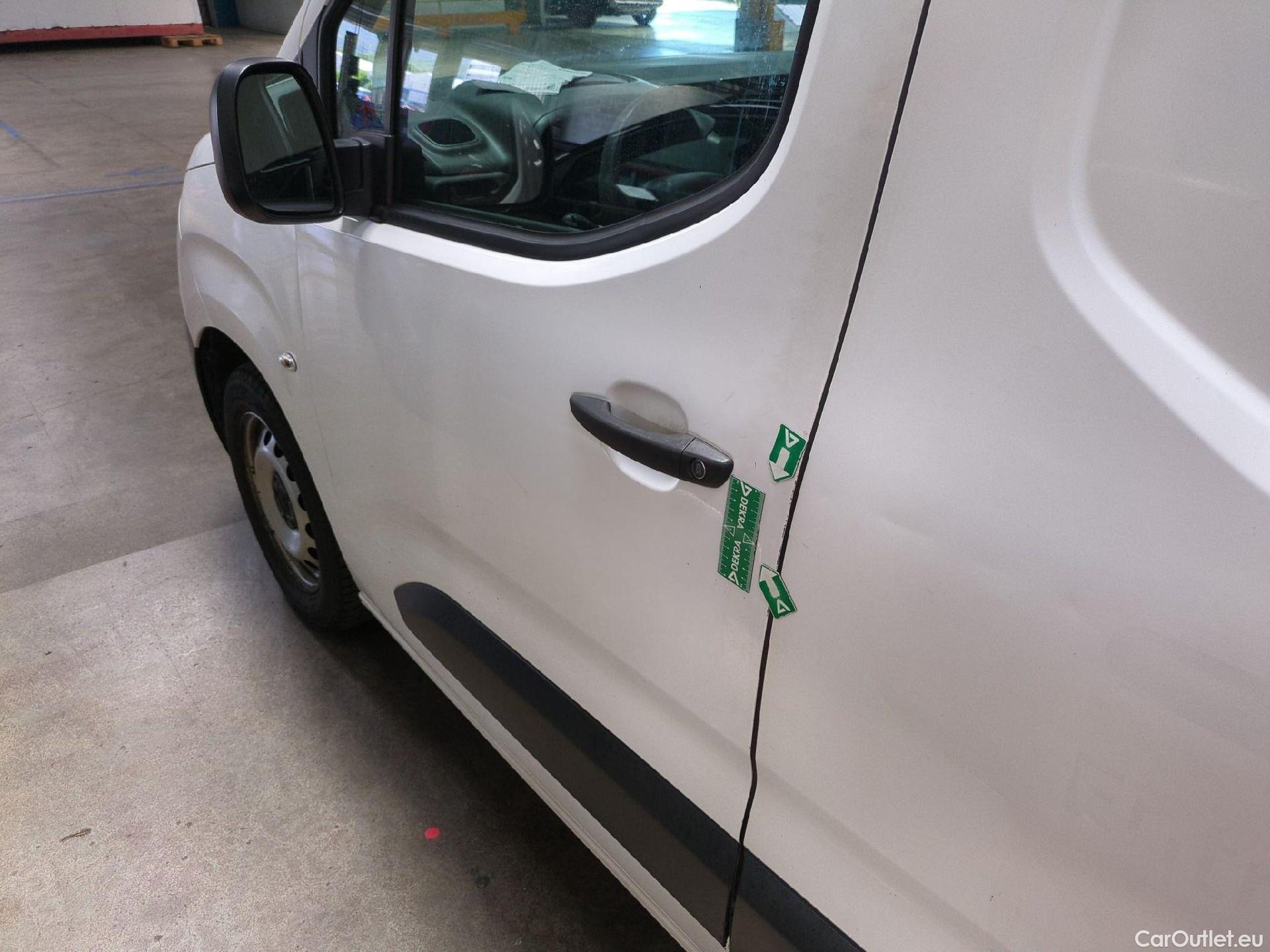  Citroen  Berlingo  Fourgon Club XL 950 1.5 BlueHDi 100CV BVM5 E6dT #36