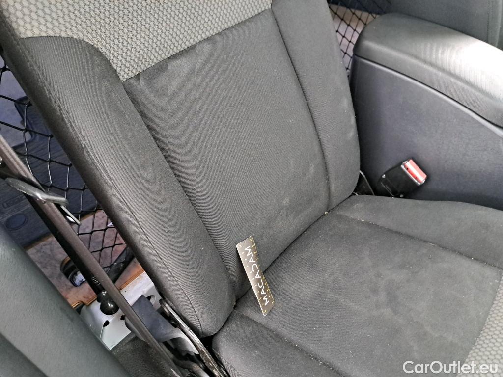 Renault  Kangoo  Express Extra (Série Spéciale) 1.5 dCi 75CV BVM5 E6 #51
