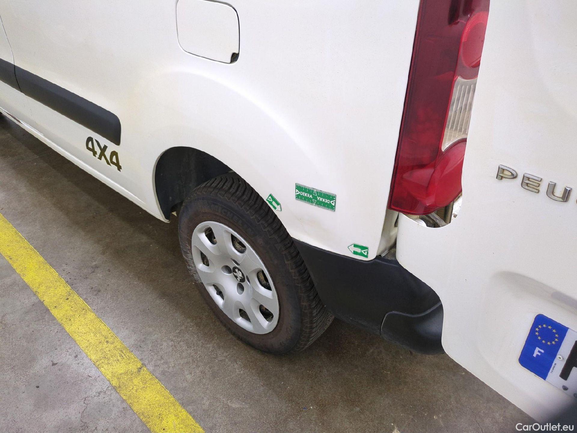  Peugeot  Partner  L1 Premium Pack 1.6 HDi 100CV BVM5 E6 #34
