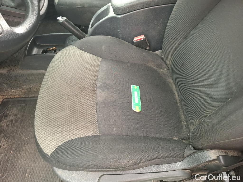  Renault  Kangoo  Express Maxi Extra (Série Spéciale) 1.5 dCi 90CV BVM5 E6 #32