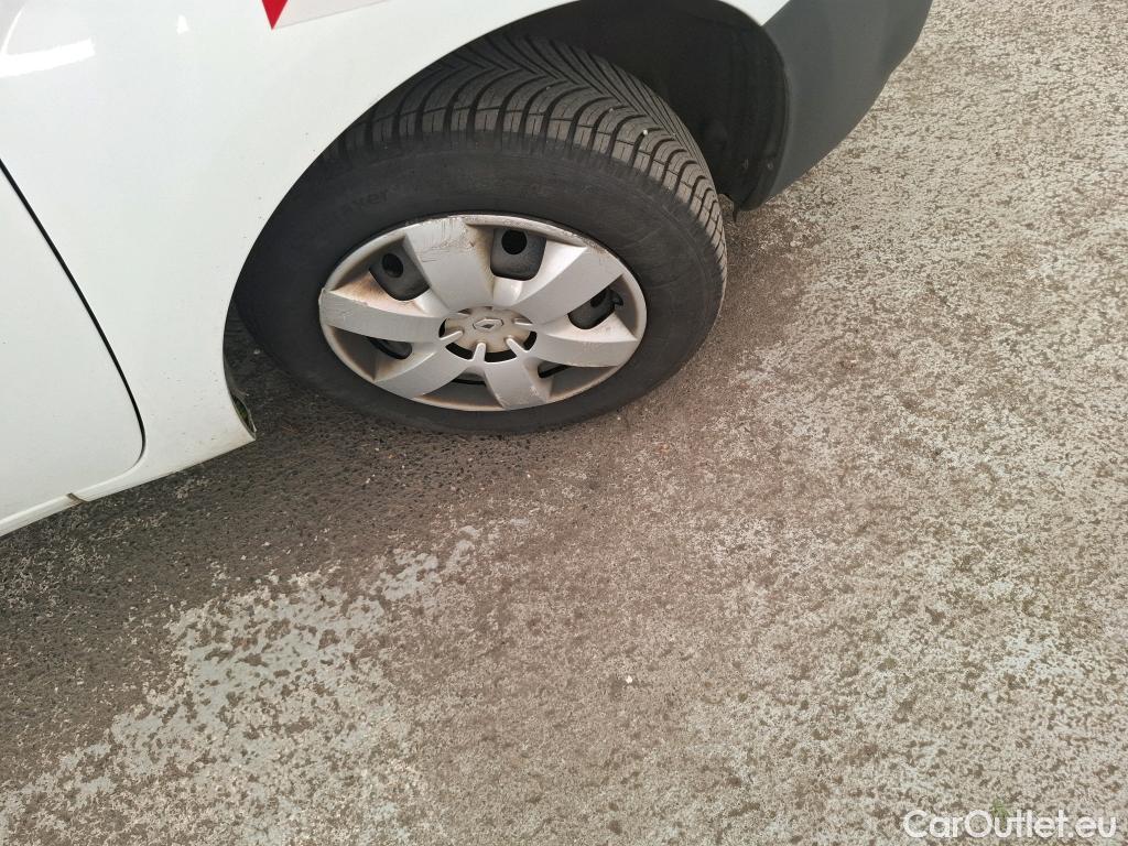  Renault  Kangoo  Express Maxi Extra (Série Spéciale) 1.5 dCi 90CV BVM5 E6 #29