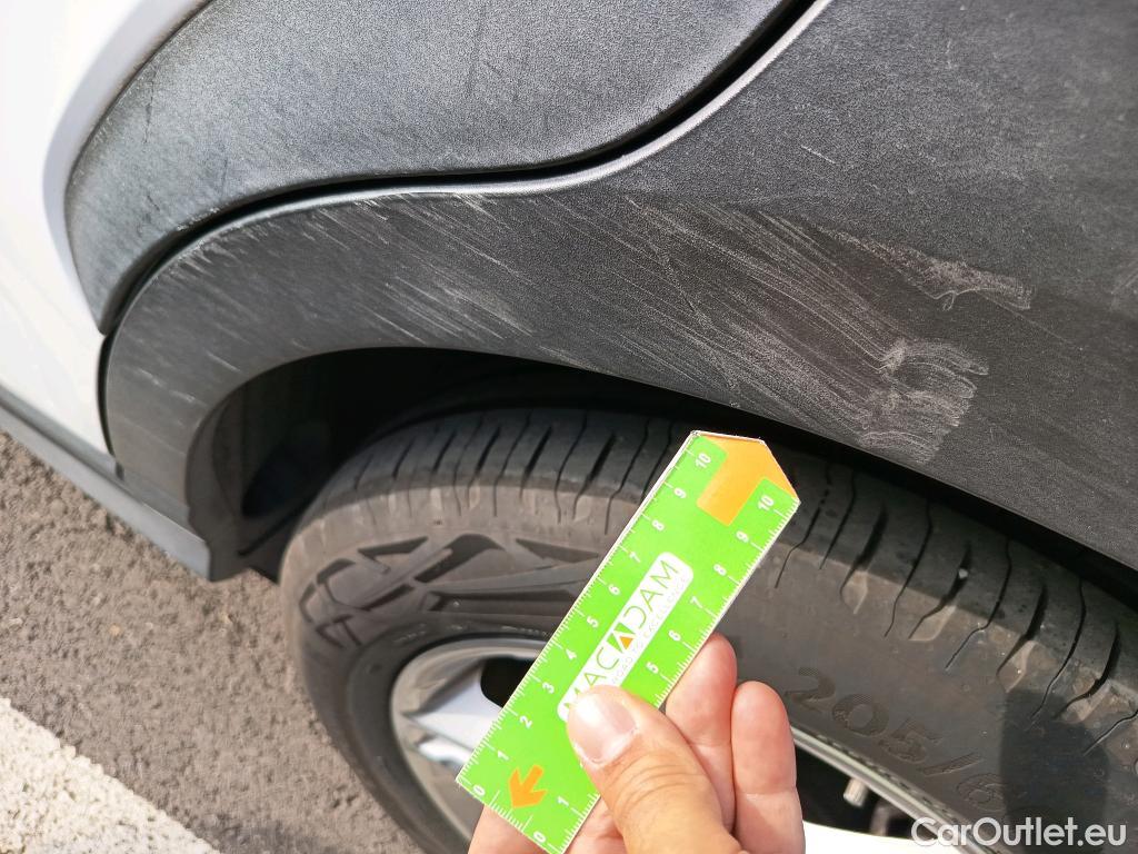  Hyundai  Konna HYUNDAI Kona / 2020 / 5P / todoterreno 1.0 TGDI 48V Maxx 4X2 #28