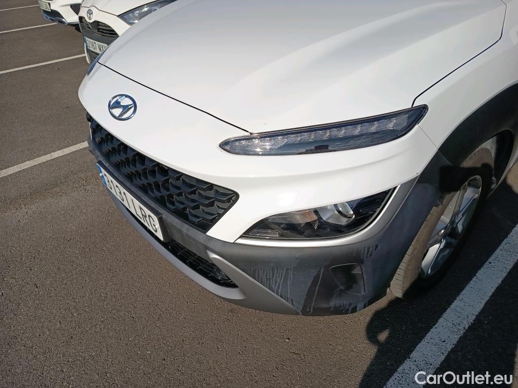  Hyundai  Konna HYUNDAI Kona / 2020 / 5P / todoterreno 1.0 TGDI 48V Maxx 4X2 #18