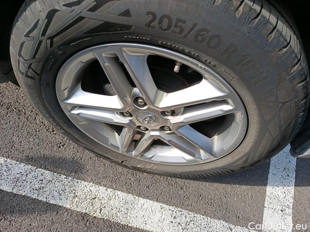  Hyundai  Konna HYUNDAI Kona / 2020 / 5P / todoterreno 1.0 TGDI 48V Maxx 4X2 #35