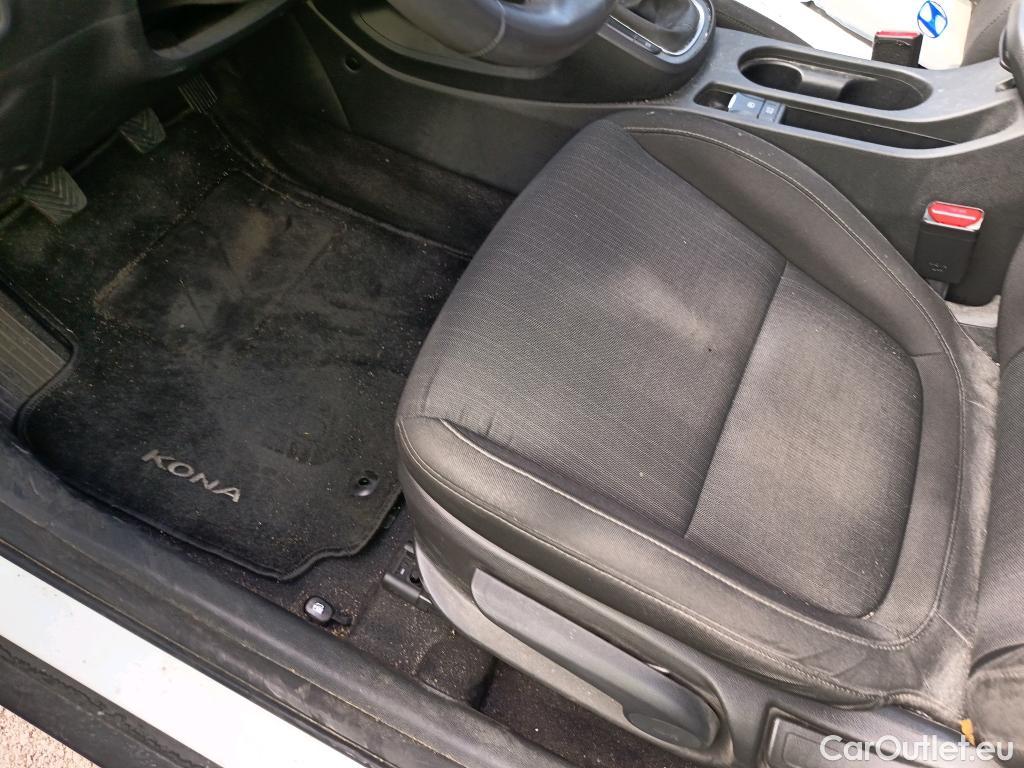  Hyundai  Konna HYUNDAI Kona / 2020 / 5P / todoterreno 1.0 TGDI 48V Maxx 4X2 #6