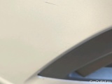  Volkswagen  Passat Volkswagen  2.0 TDI EVO 150 KM 6 biegów Business 4d #31