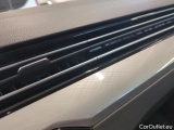  Volkswagen  Passat Volkswagen  Variant 2.0 TDI EVO 150 KM DSG Business 5d #22