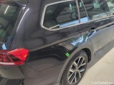  Volkswagen  Passat Volkswagen  Variant 2.0 TDI EVO 150 KM DSG Business 5d #47