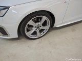  Audi  A4 Audi  Limousine 35 TFSI S tronic S line 4d #38