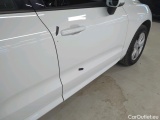 Volvo  XC60 Volvo  B4 Mild Hybrid Benzyna Momentum Auto 5d #51
