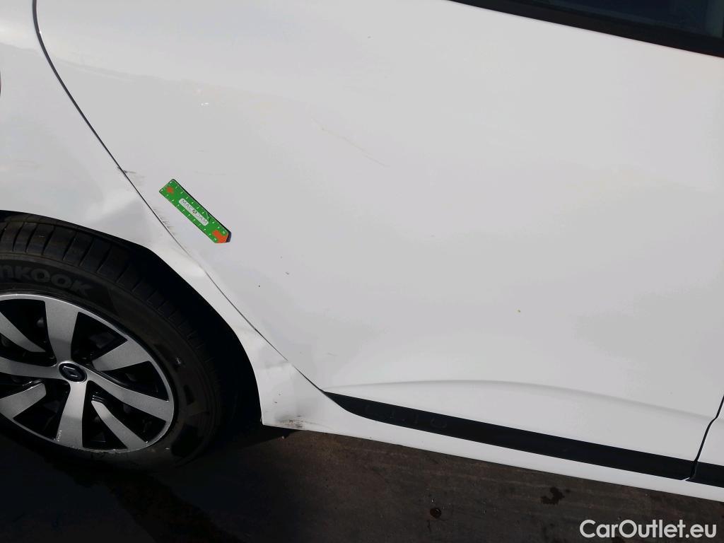  Renault  Clio RENAULT  / 2019 / 5P / berlina con portón Intens TCe 67 kW (91CV) #7