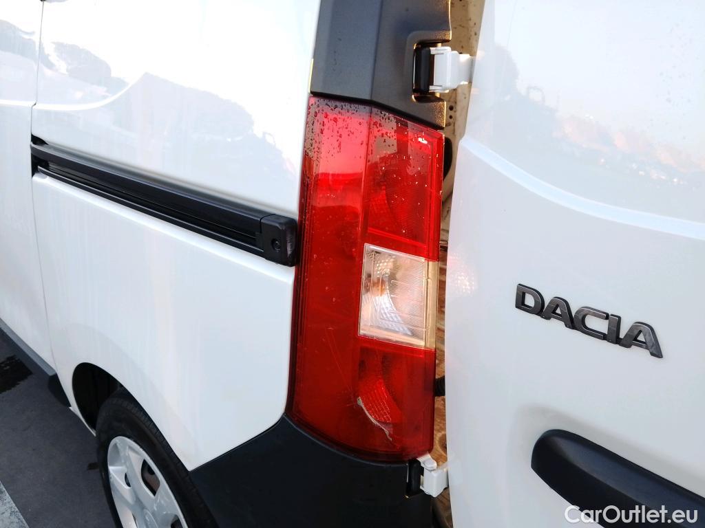  Dacia  Dokker DACIA  / 2013 / 4P / furgón derivado de turismo Van Essential 1.6 80kW (110CV) GLP #10
