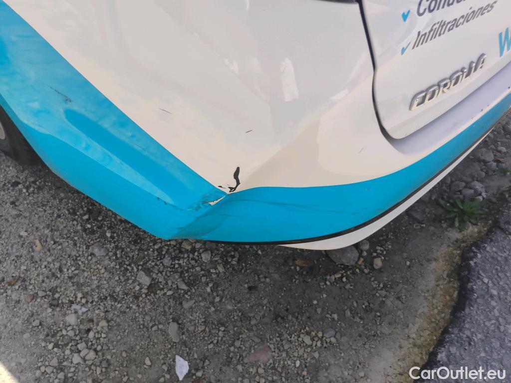  Toyota  Corolla TOYOTA  / 2019 / 5P / familiar 1.8 125H BUSINESS PLUS E-CVT TOU SPORT #18