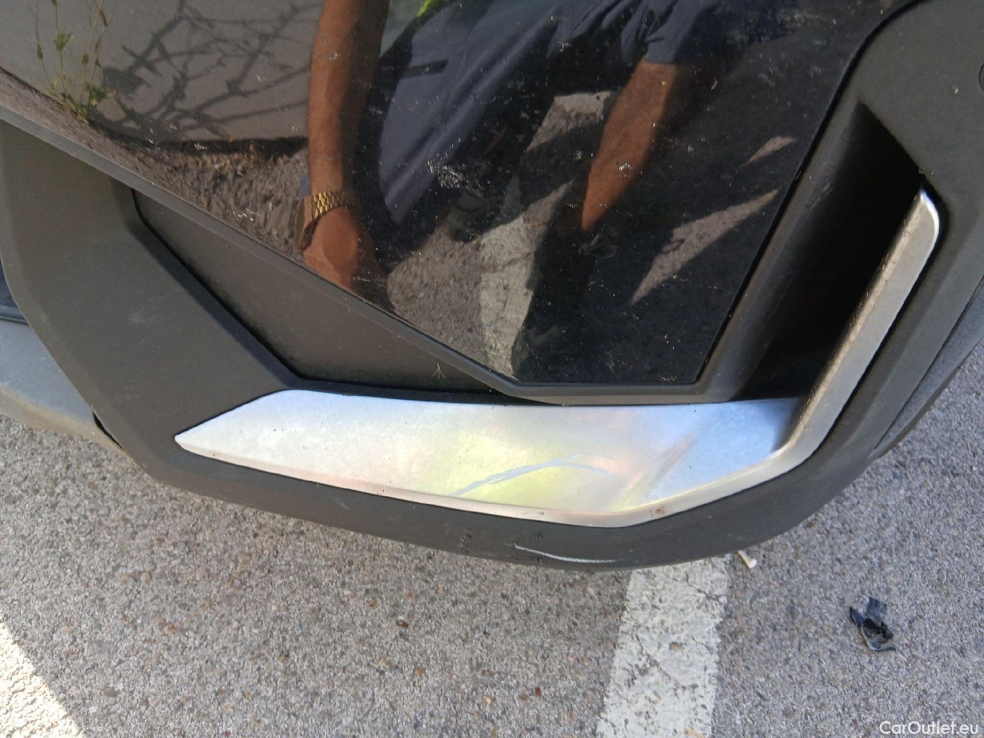  Bmw  X1 BMW  / 2022 / 5P / todoterreno sDrive18d #8