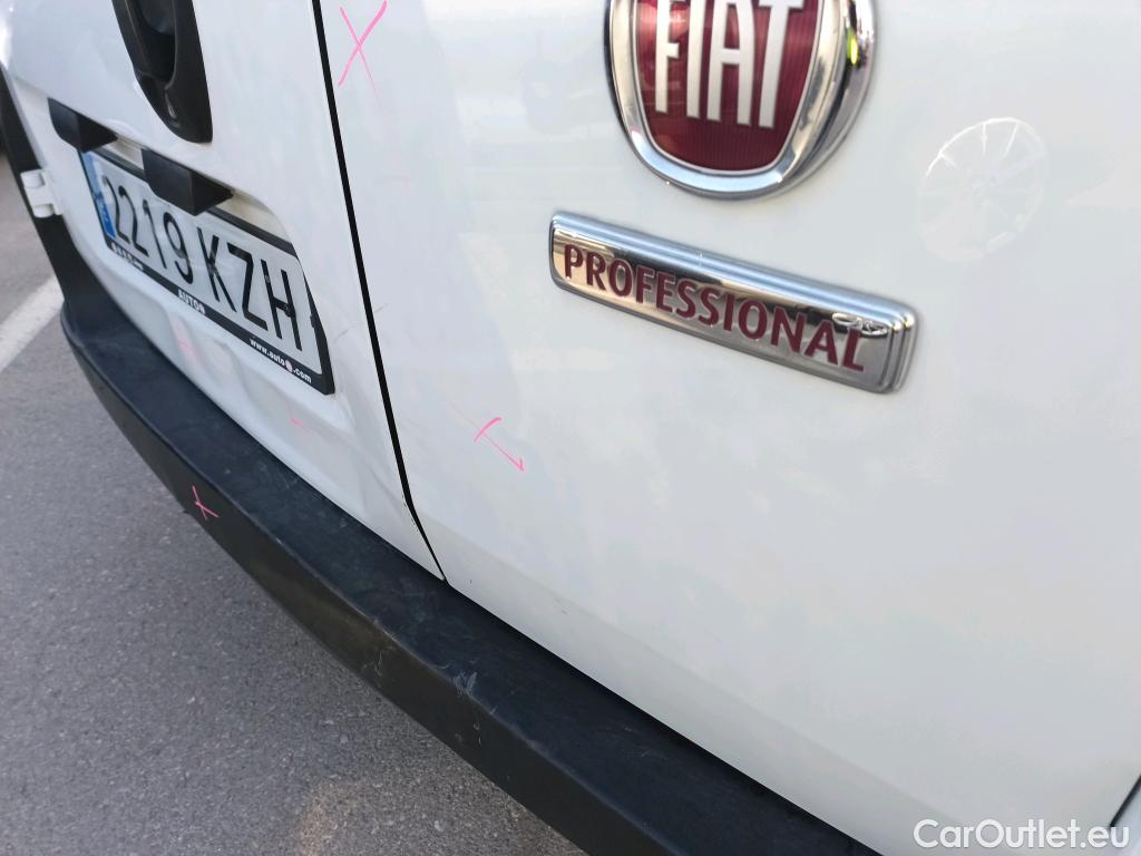  Fiat  Fiorino FIAT  / 2016 / 3P / furgón derivado de turismo Cargo Base 1.3 Mjet 59kW (80CV) E6 #7