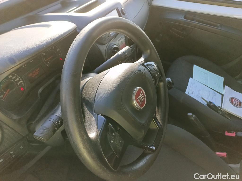  Fiat  Fiorino FIAT  / 2016 / 3P / furgón derivado de turismo Cargo Base 1.3 Mjet 59kW (80CV) E6 #20