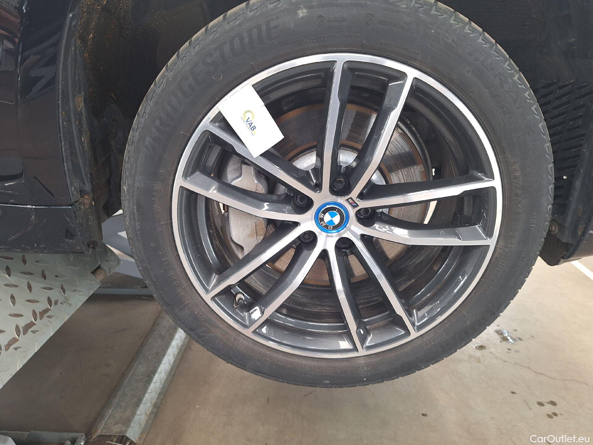  Bmw  Serie 5 BMW, 5-ser To FL'20 PHEV, BMW 5 Reeks Touring 520e 150kW 5d #16