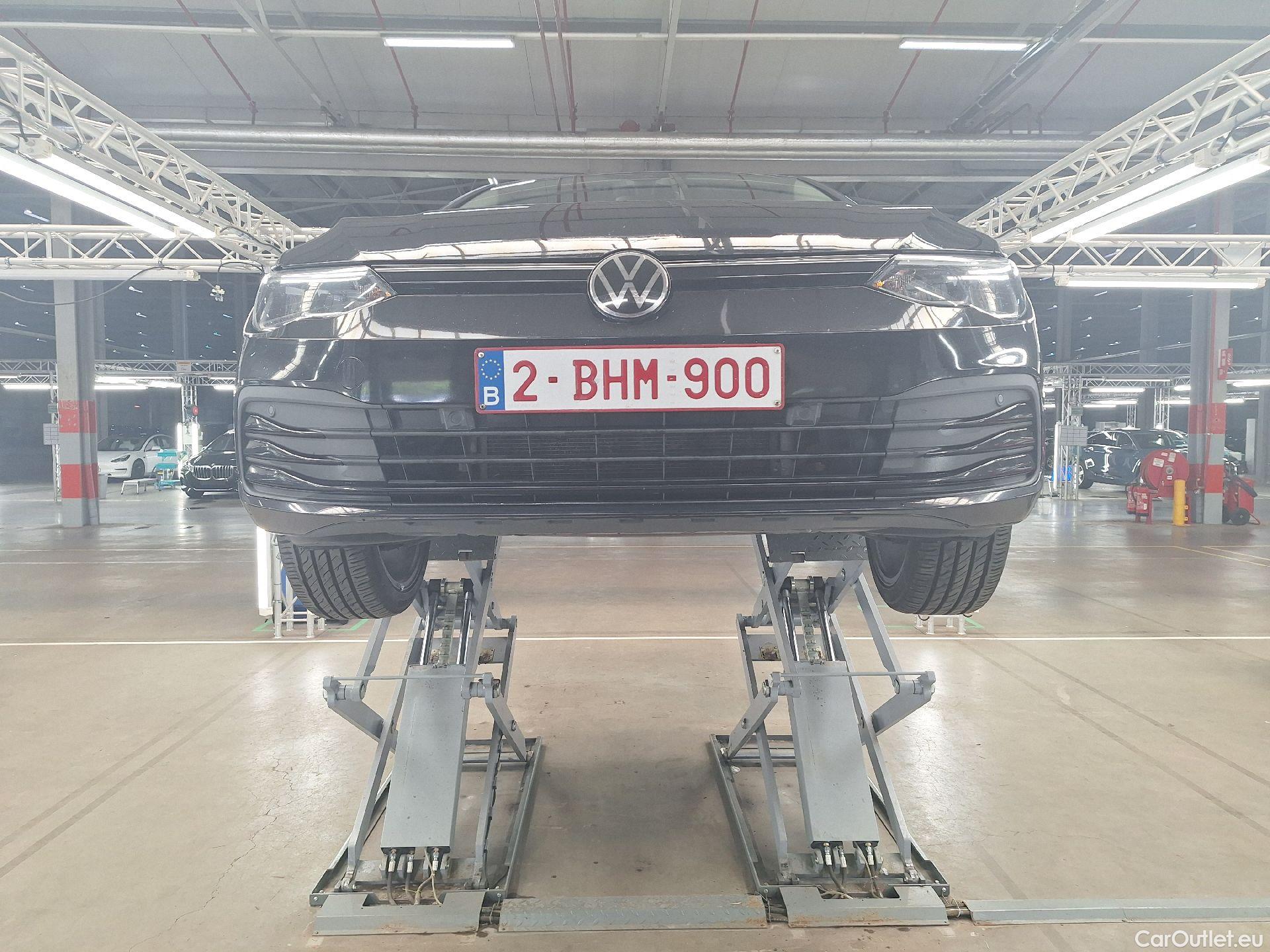  Volkswagen  Golf  VW, VIII '20, Volkswagen VIII 2.0 TDI 110kW Life DSG 5d #21