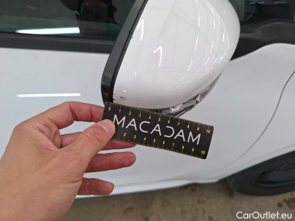  Peugeot  208  Affaire Premium Pack 1.6 HDi 75CV BVM5 E6 #85
