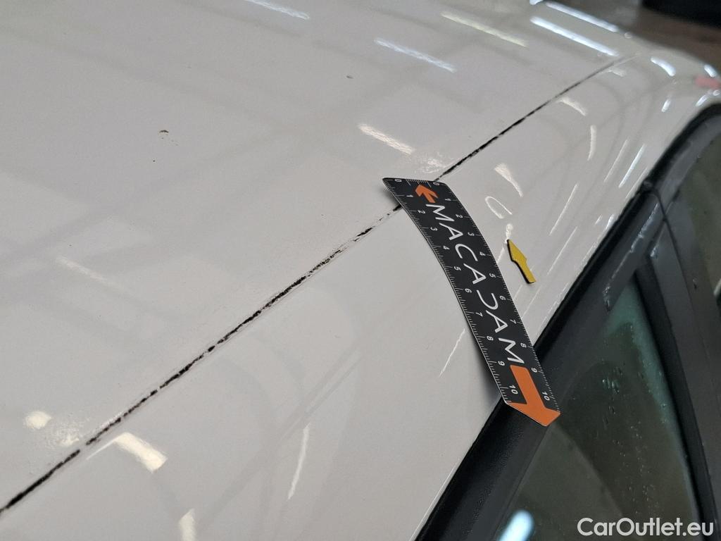  Peugeot  208  Premium 1.2 PureTech 75CV BVM5 E6d #27