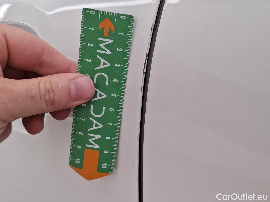  Citroen  C3  Société Feel Nav 1.2 PureTech 80CV BVM5 E6d #11