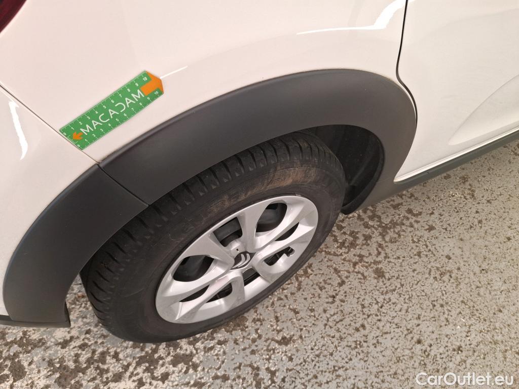  Citroen  C3  Société Feel Nav 1.2 PureTech 80CV BVM5 E6d #19