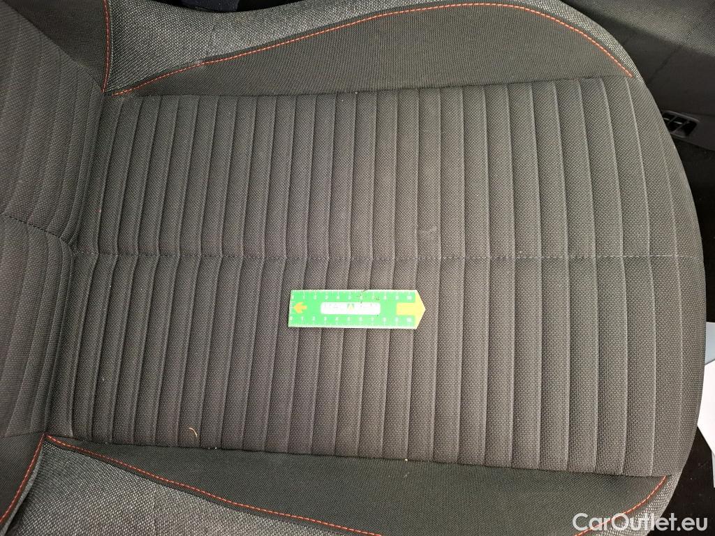  Peugeot  208  (e-) Active Business R 50kWh BVA / TRANSFO VP VF #41