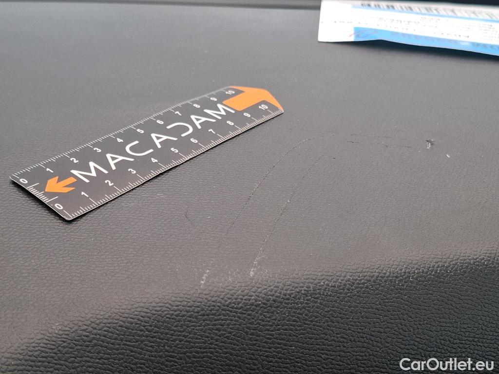  Peugeot  208  Premium 1.2 PureTech 75CV BVM5 E6d #2