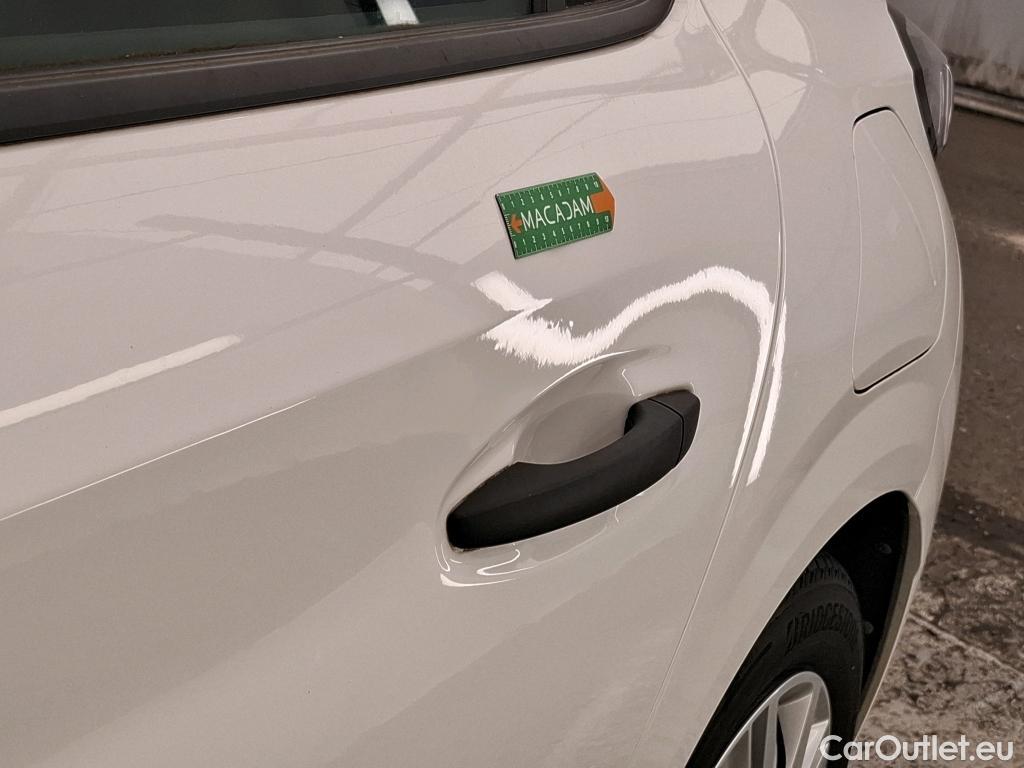  Peugeot  208  Premium 1.2 PureTech 75CV BVM5 E6d #8