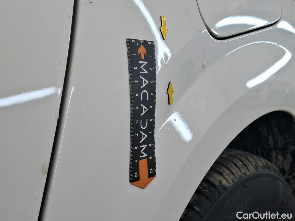  Peugeot  208  Premium 1.2 PureTech 75CV BVM5 E6d #34