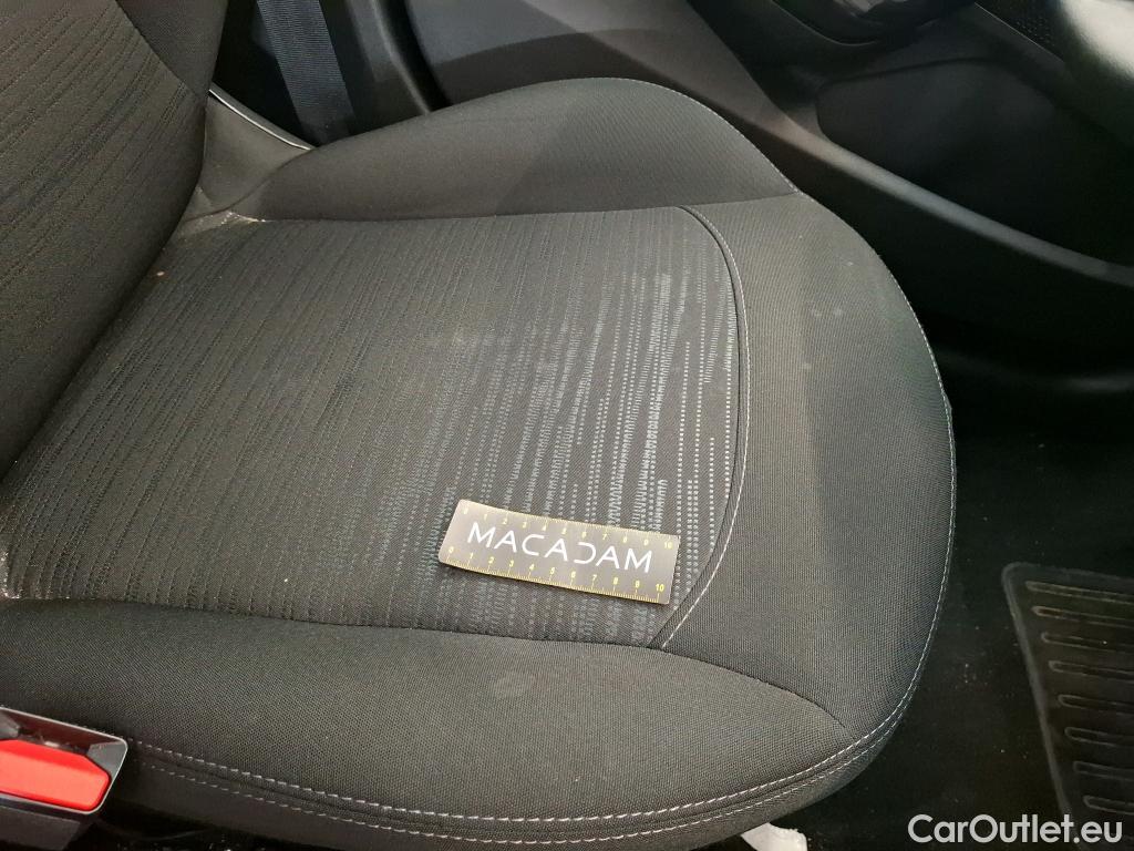 Peugeot  208  Affaire Premium Pack 1.2 PureTech 80CV BVM5 E6 #18