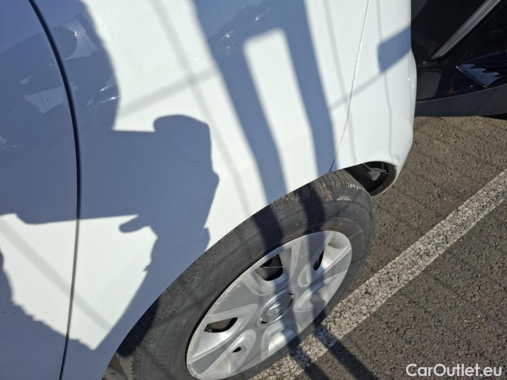  Renault  Clio  IV Air 0.9 TCe 75CV BVM5 E6 #50