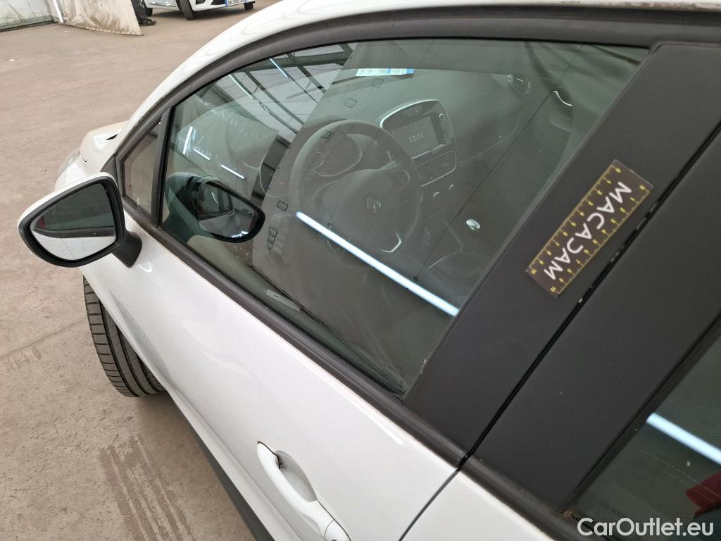 Renault  Clio  IV Air MediaNav 1.5 dCi 75CV BVM5 E6 #19