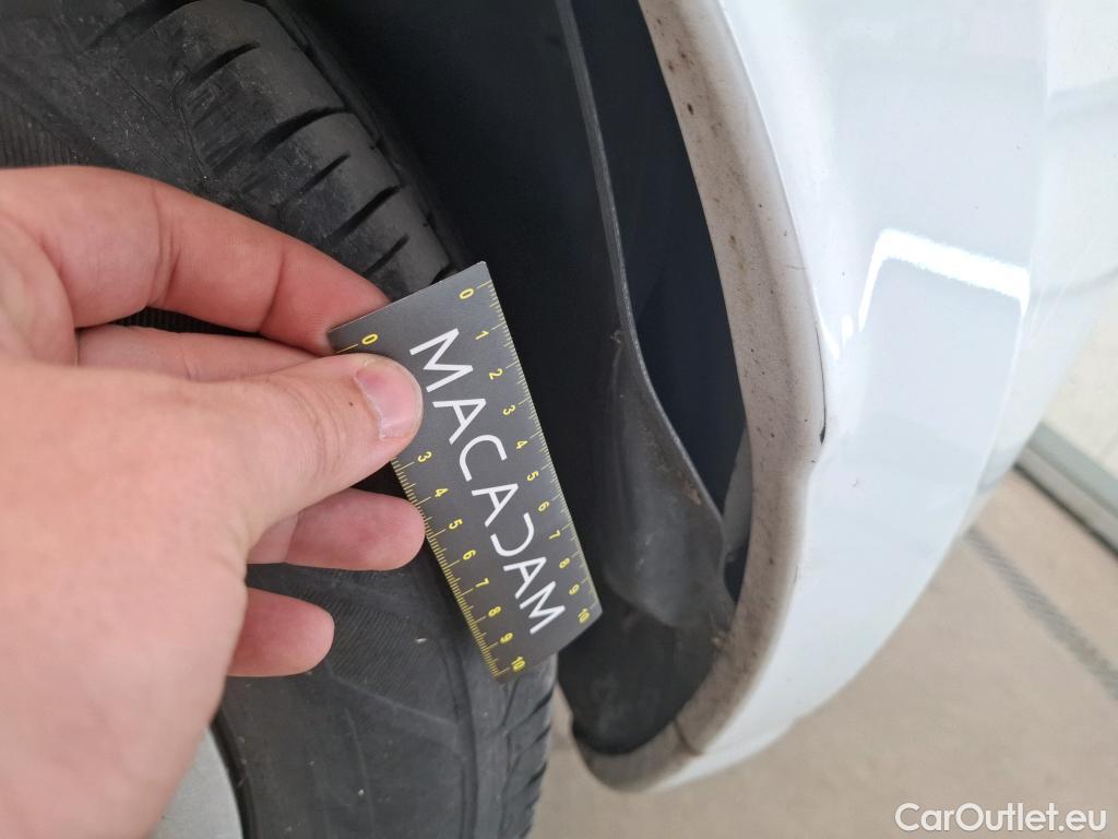  Renault  Clio  IV Air 0.9 TCe 75CV BVM5 E6 #32