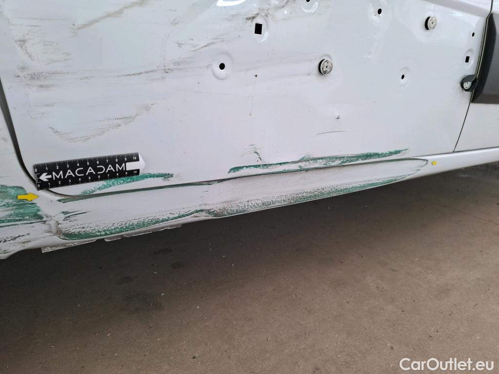  Citroen  Berlingo CITROEN  Van / 2018 / 4P / Fourgonnette Taille M 650kg BlueHDi 100 S&S BVM Club #10